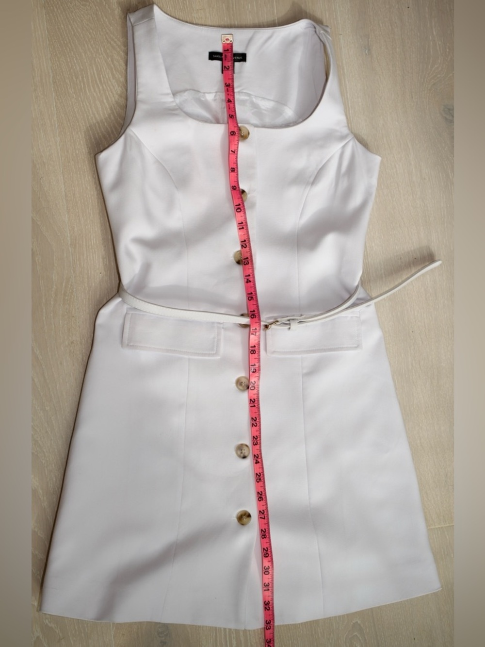 Saks Fifth Avenue Sleeveless Button-Front Off White Dress with Belt Size X-Small - Picture 14 of 14